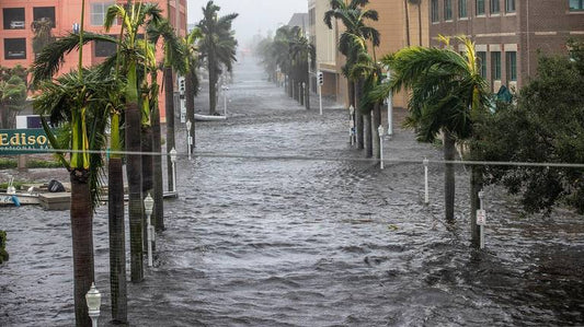 Hurricane Ian Causes Landfall in South Carolina - After Leaving At Least 25 Dead In Florida