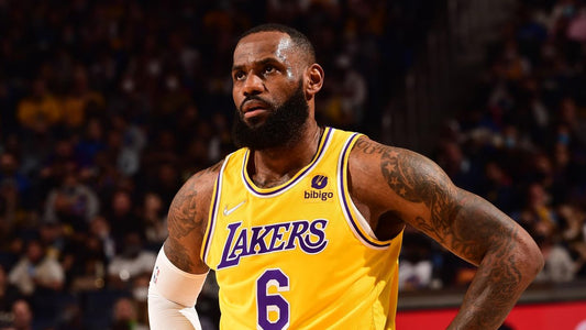 LeBron James Breaks Kareem Abdul-Jabbar's NBA All-Time Scoring Record