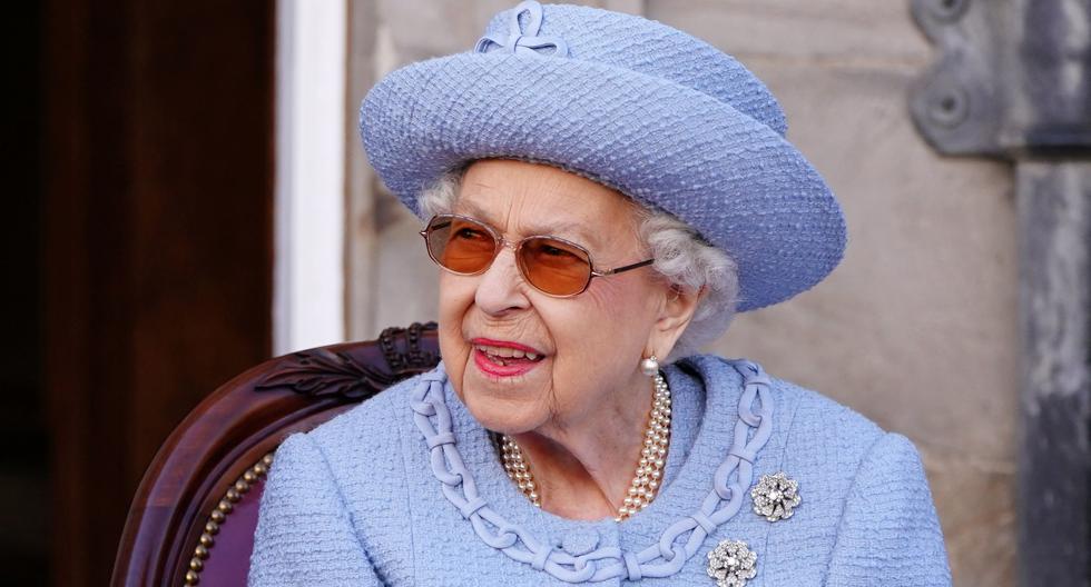 Queen Elizabeth Dies At Age 96 After Reigning For 20 Years